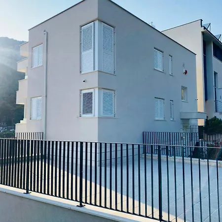 Antea Apartment