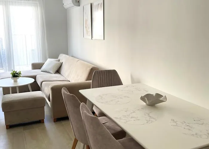 Antea Apartment *